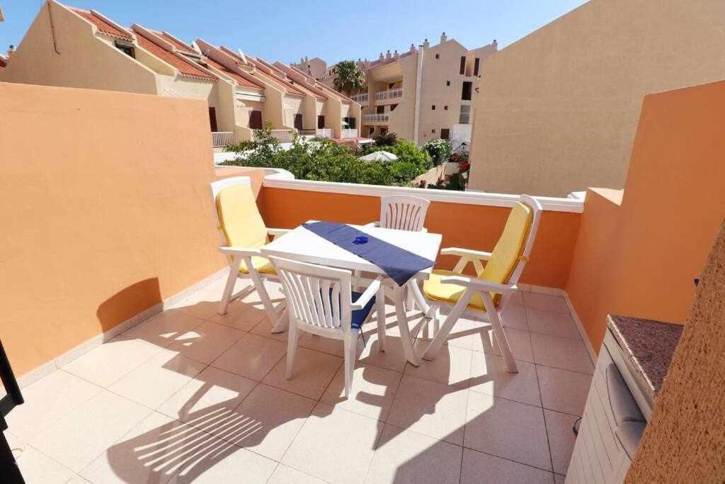 Royal Gardens Studio 123 Tenerife Rental & Sales Плая де лас Америкас Екстериор снимка