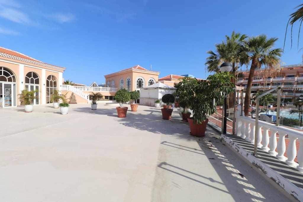 Royal Gardens Studio 123 Tenerife Rental & Sales Плая де лас Америкас Екстериор снимка